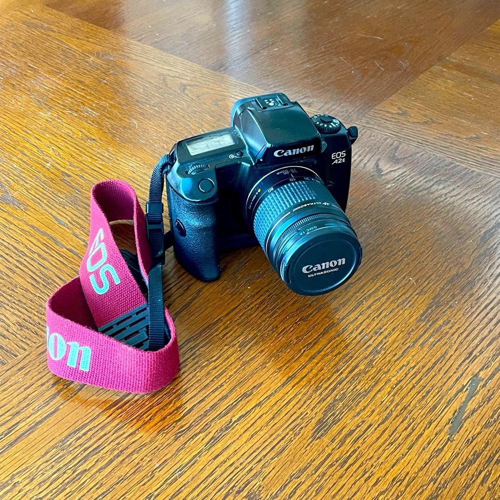 Canon EOS A2E 35mm Camera Body AND Auto Focus Zoom Lens
